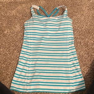 Lululemon size 4 tank
